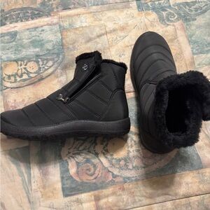 Women's Black Waterproof Zip Winter Boots with Faux Fur Lining - new without box